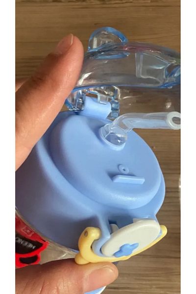 synshop Pochacco Cute Dog Water Bottle Flask School Water Bottle 600 ml