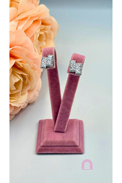 Moond Accessories أقراط فضية من حجر الزركون من Xuping