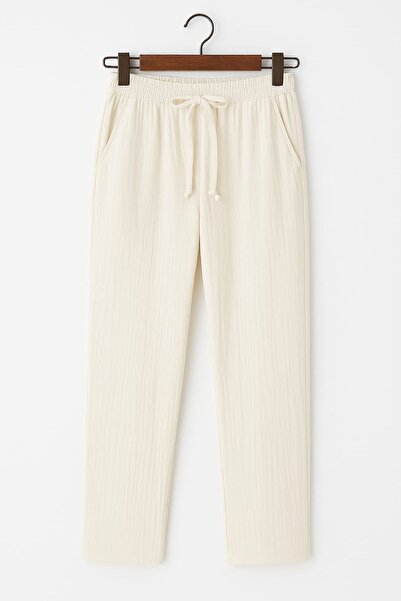 enmodaiçgiyim Off-White 100% Cotton Muslin Fabric Women's Trousers – Narrow Leg, Pockets, Comfortable Fit Casual Trousers