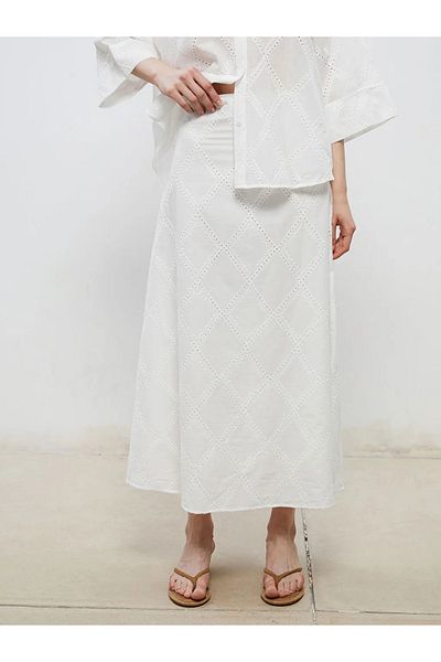 LC Waikiki Soulife White Standard Fit Openwork A-Line Brode Skirt