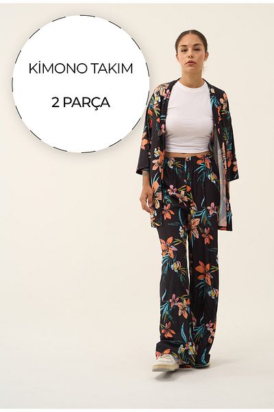 ClubSpaceAstro Women's Kimono Set – Crop, Pants and Kimono – First Quality Stylish Combination