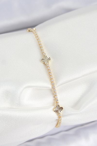 shopwave Brass Zircon Stone Clover Model Gold Color Women's Bracelet