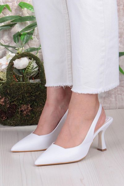fort 35809 Ceyn Skin Closed Front Open Back Heeled Women's Shoes