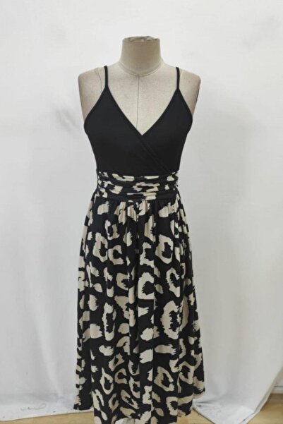 Mossta Double Breasted Collar Patterned Midi Dress with Thin Straps - Black