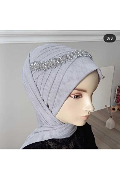 BERKE TUHAFIYE AKSESUAR وشاح رمادي فاتح مع إكسسوارات، نموذج وشاح جاهز، وشاح ج...