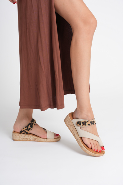 Taran Barbara Women's Gold Buckle Detailed Stylish and Comfortable Daily Suede Slippers