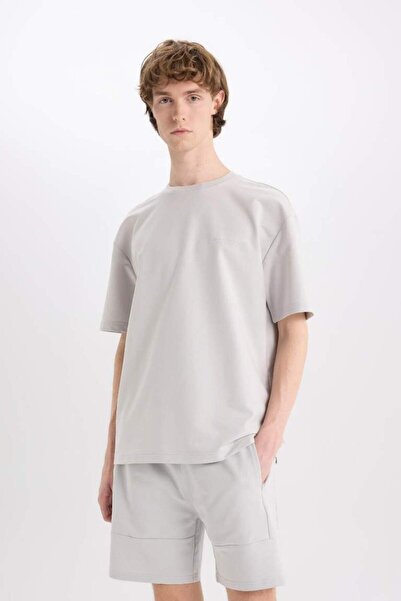 DeFacto Slim Fit Slim Fit Skinny Leg Basic Straight Shorts B8674Ax25Sp