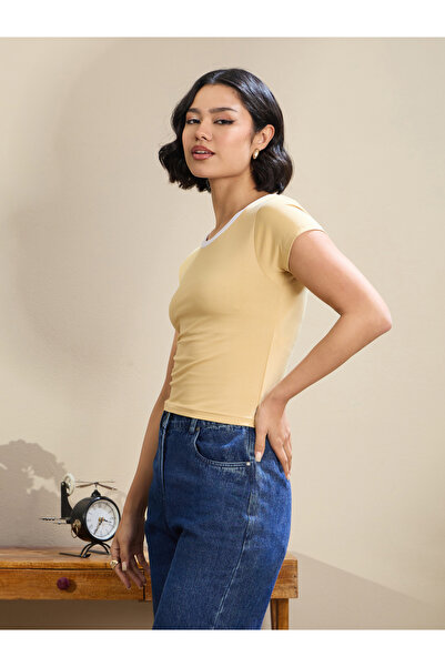 Sassafras By Styli Women Beige Contrast Round Neck Fitted Crop T-Shirt