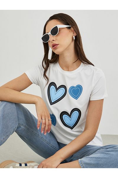 Styli Women White Heart Graphic Short Sleeve T-Shirt