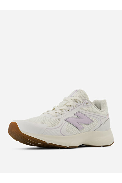 New Balance Amaste Shoes