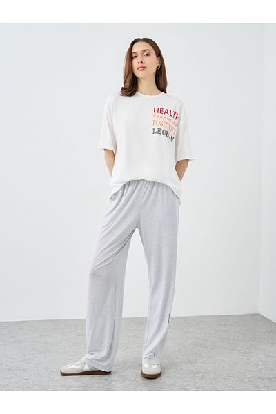 Styli Slogan Print Short Sleeves Oversized T-Shirt