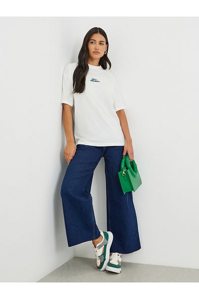 Styli Women Dark Blue Raw Edge Detail Wide Leg Jeans