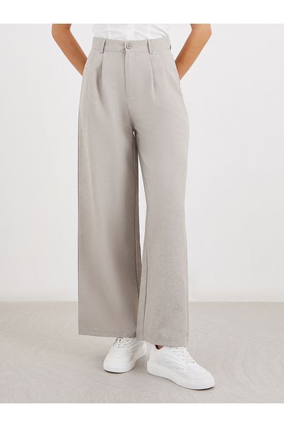 Styli Solid Pleated Wide Leg Pants