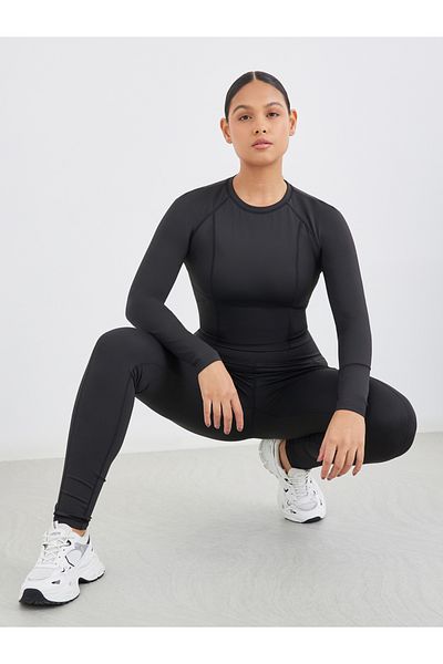 Styli Contour Detail Thumbhole Long Sleeve Top and Leggings Set