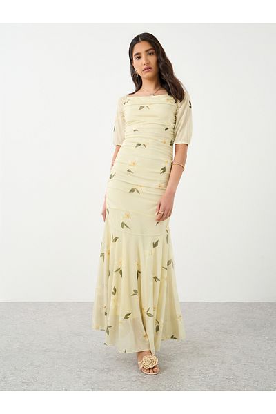 Styli Floral Print Short Sleeves Gathered Detail Maxi Dress