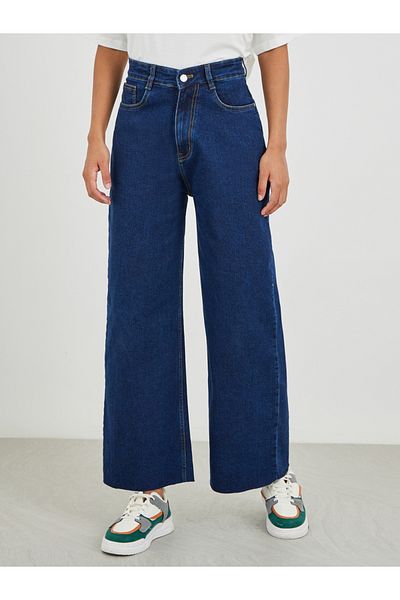 Styli Women Dark Blue Raw Edge Detail Wide Leg Jeans