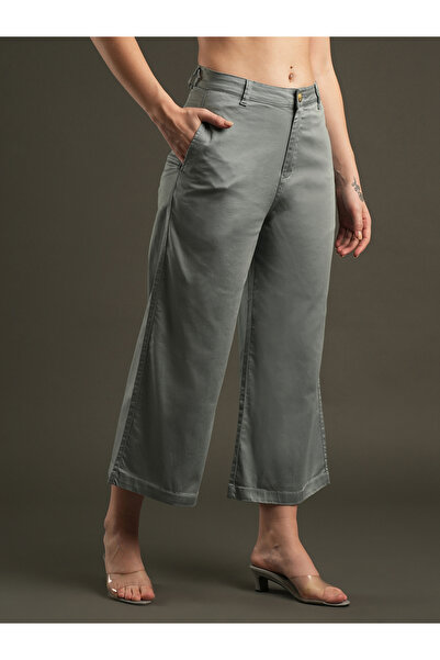 Globus By Styli Satin Stretchable Mid-Rise Relaxed Fit Trousers