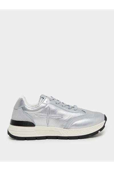 Styli Classic Star Logo Lace Up Sneakers