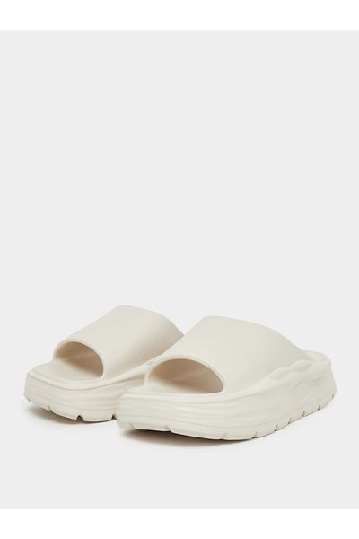 Styli Women Beige Basic Flatform Slides