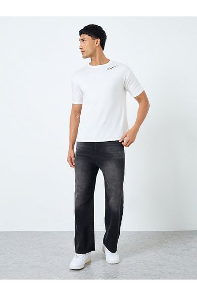 Styli Men White Slogan Print Regular Fit T-Shirt
