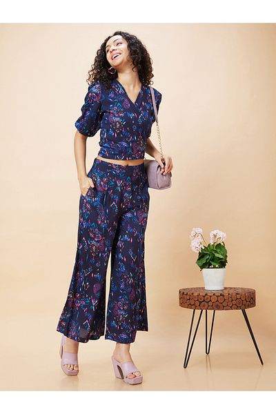Globus By Styli Women Blue Paisley Print Crop Top and Flared Palazzos Co-Ords