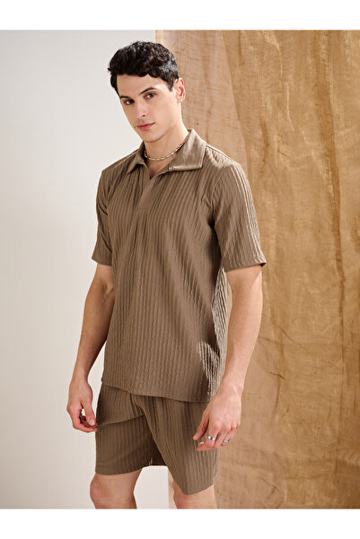 Mascln Sassafras By Styli Beige Textured Relaxed Fit Polo Neck T-Shirt