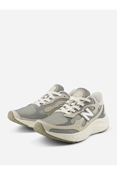 New Balance Arishi Sports Shoes