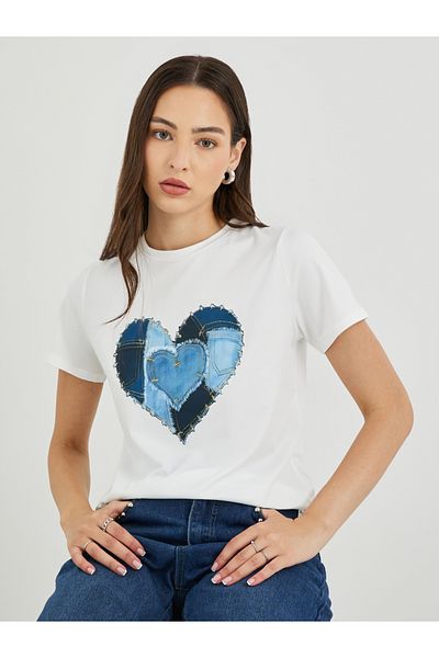 Styli Graphic Print Short Sleeve T-Shirt