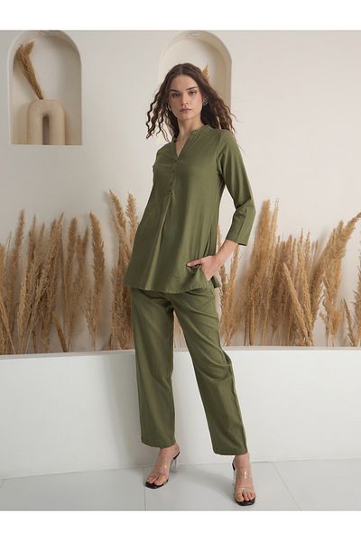 Sanskrutihomes By Styli Women Olive Solid Pure Cotton Top and Pyjama Set
