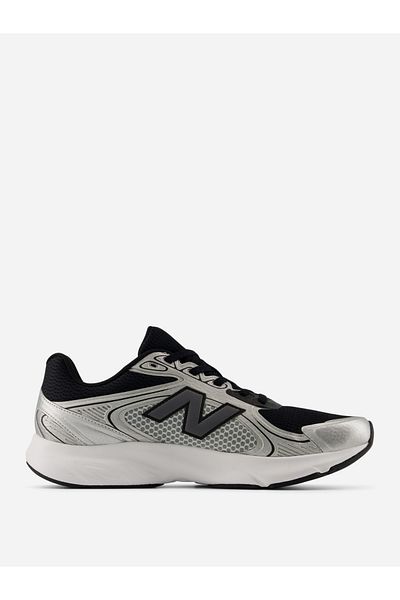 New Balance Amaste Shoes