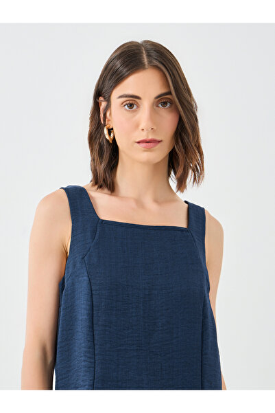 Styli Solid Square Neck Top and Pants Co-Ords