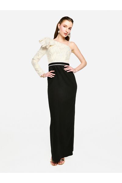 House of Moda By Styli Embellished One Shoulder Bow Detail Two Tone Maxi Dress