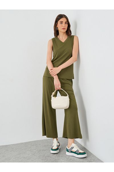 Styli Women Khaki Sleeveless Top and Pants Co-Ords