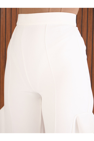 Sassafras By Styli Women White Frill Split-Hem Trousers