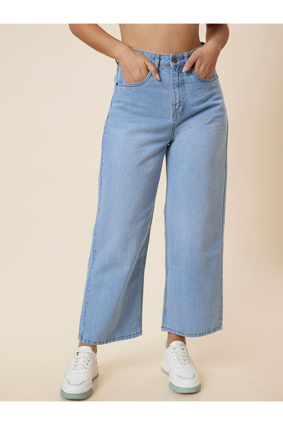 Globus By Styli Mid-Rise Boyfriend Fit Faded Jeans