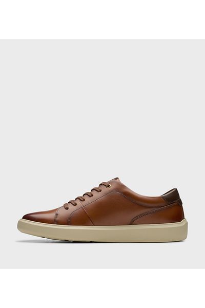 CLARKS حذاء رجالي بني برباط من برودين