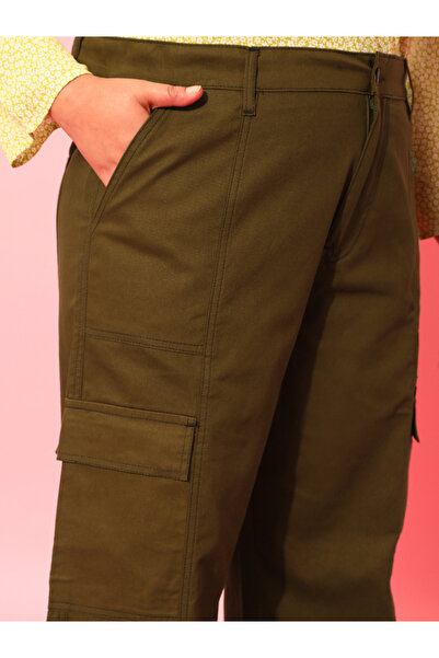 CURVY STREET By Styli Plus Olive Cotton Cargo Trousers