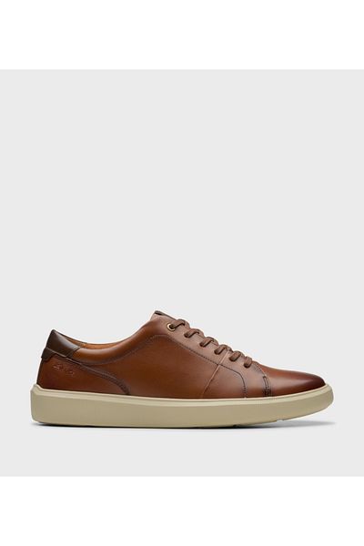 CLARKS حذاء رجالي بني برباط من برودين