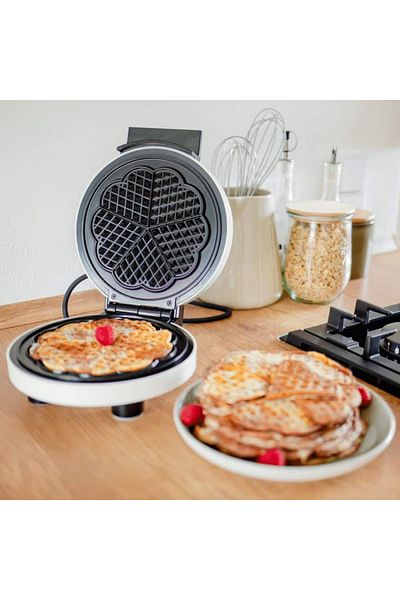 Steba Germany Waffle and waffle maker, Steba Germany, WE16, stainless steel