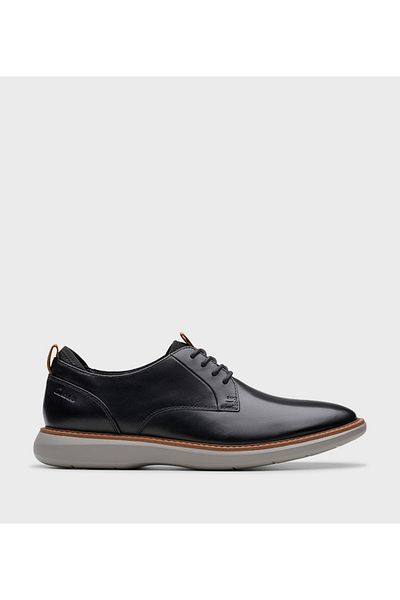 CLARKS Black Men's Brantin Plain Derby Shoe
