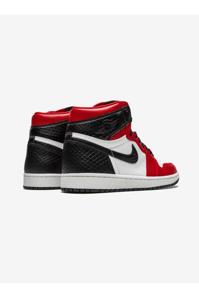 Nike AIR JORDAN 1 HIGH OG