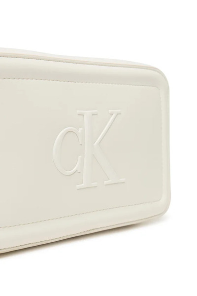 Calvin Klein Women's Crossbody Bag Lv04F3220Gfup