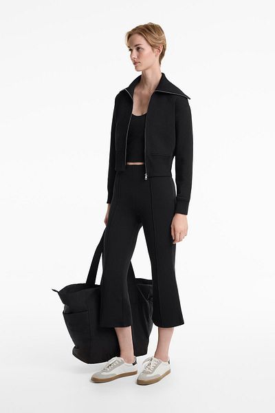 Oysho Cotton blend flare capri trousers with crease