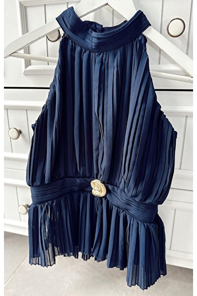 Elizar Moda LACİVERT PİLİSELİ TOKA DETAYLI BLUZ