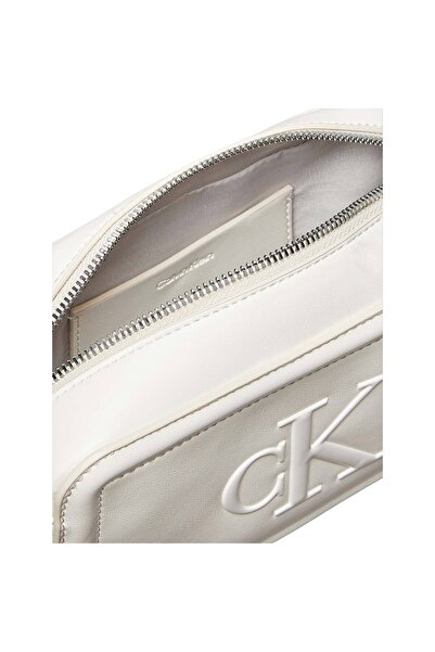 Calvin Klein Dámská bílá taška přes rameno (LV04F3220G-FUP)