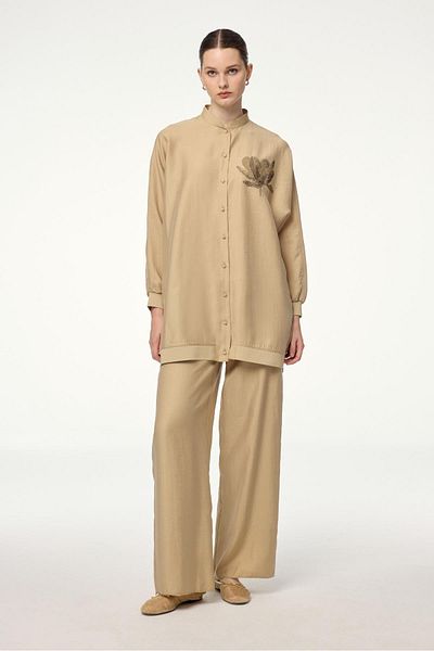 Zühre Beige Double Suit with Stand Collar Processing Detail Tk-1610