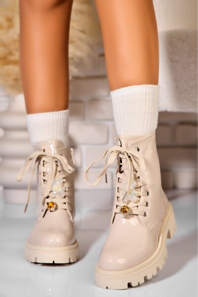 Joana Γυναικείες μπεζ μπότες με επένδυση γούνας από οικολογικό λουστρίνι Azora