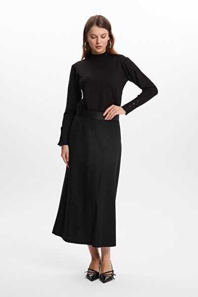 Zühre Black Skirt with Stripe Detail Etk-0165