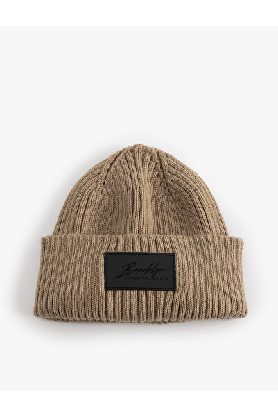 Koton Men's Beige Folded Beanie