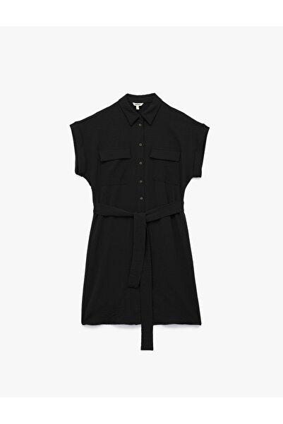 Koton Rochie supradimensionată cu mânecă scurtă, cu nasturi, cu guler tip căm...